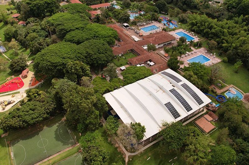 toma-aerea-parque-soleden-en-el-quindio